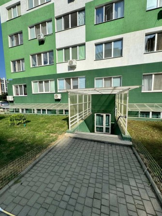 Нежилое помещение 187,1 кв.м. в ЖК Острова (ул. Марсельская, 46/3) - фото 1