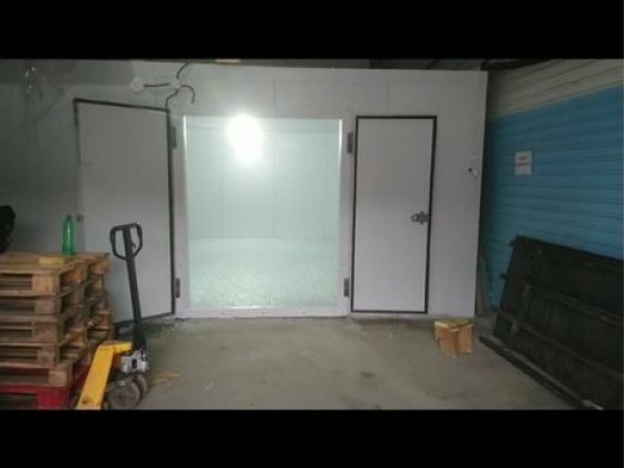 Продам холодильну/морозильні камери Дніпро