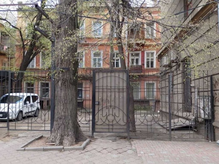 Преображенская: продам подвальное помещение в активном людном центре! - фото 1
