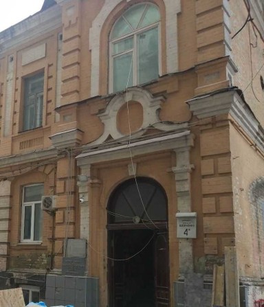 Нежитлові приміщення 338,1 м2, Київ, бульв. Шевченка 4 - фото 1