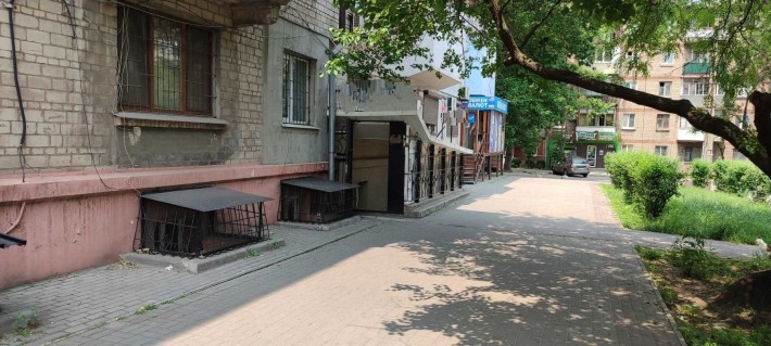 ТОВ продасть підвальне приміщення для офісу/послуг у центрі району - фото 1