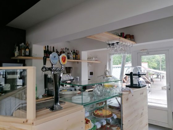 Приміщення в центрі міста під кальян-бар, суші -бар-готовий бізнес !!! Олександрія