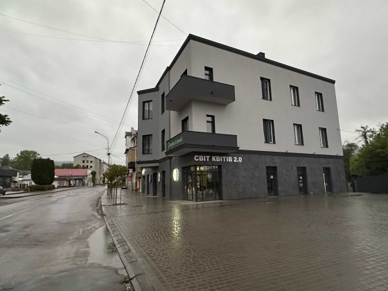 Здається в оренду  приміщення.

 м. Борислав, вул. Шевченка, 2 Борислав