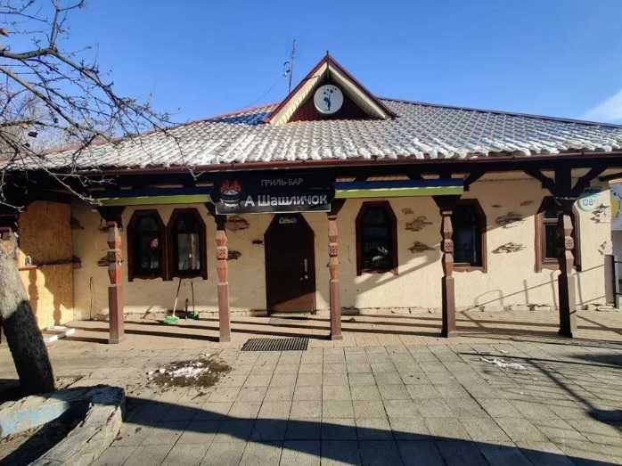 Оренда фасадного приміщення 100 м2 з терасою в центрі Боярки - фото 1
