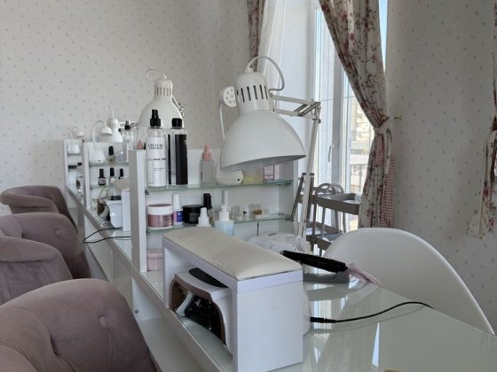 Оренда місця для майстра манікюру Каменское