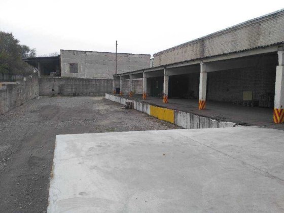 Сдам тёплый склад 100 м² с рампой, охраной и подъездом для фур Кам'янське