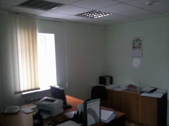 Сдам кабинеты 13 и 17кв.м у пл. ДМК и 20кв.м на Левом Берегу 10мкрн Каменское