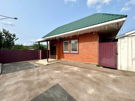 Комерційне приміщення в оренду с.Старі Петрівці Вышгород