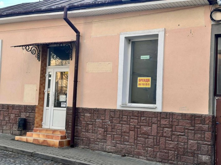Оренда фасадного комерційного приміщення, Центр, м. Дрогобич! - фото 1