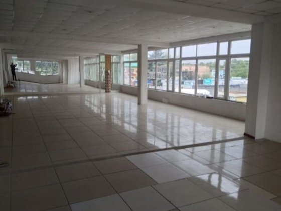 Оренда комерційного приміщення 200 кв метрів в м.Дрогобич Дрогобыч