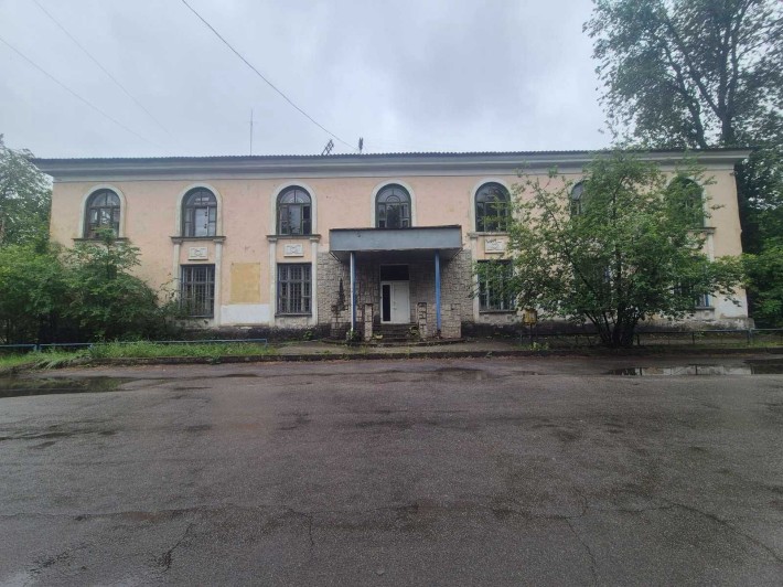 Оренда Укртелеком! 771,9кв.м. м. Жовтіводи, вул. Солов’їна, 1 - фото 1