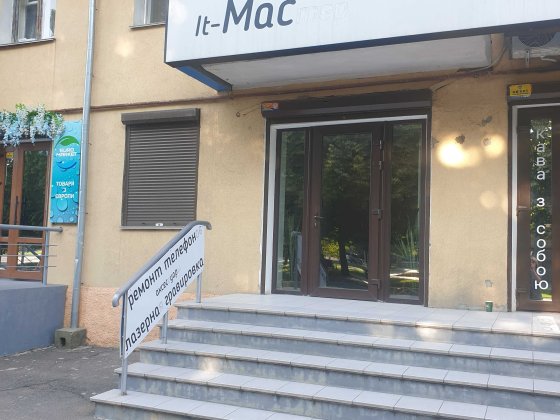 Нежитлове приміщення на пр.Незалежності