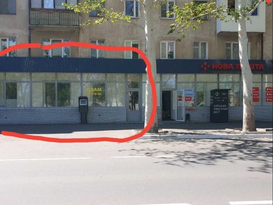 Торговельне приміщення  100 кв.м на пр.Незалежності