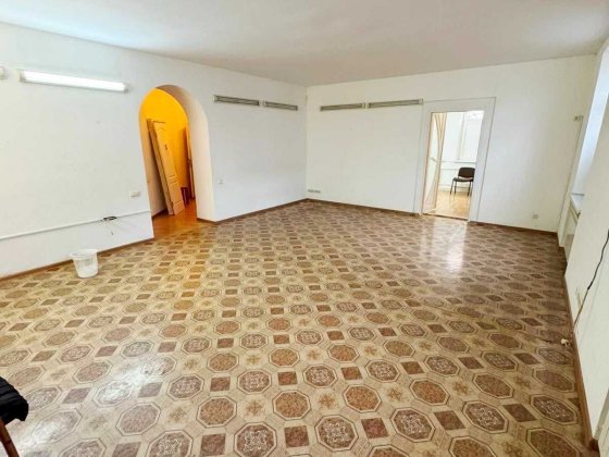 Сдам помещение 82м2, под любой вид деятельности, Центр! Чорноморськ