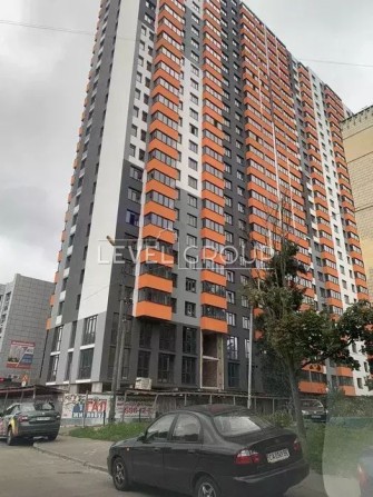 Продаж приміщення під кафе, перукарню та інше - фото 1