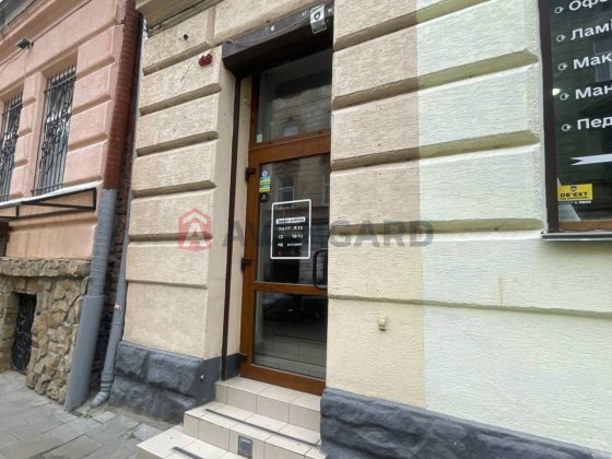 Продаж комерційне приміщення, Краківський р-к, МАГАЗИН ЦЕНТР ЛЬВОВА Львів
