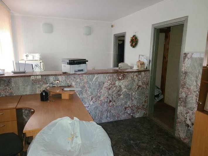 Продажа помещения свободного назначения на Черемушках. код249342 - фото 1
