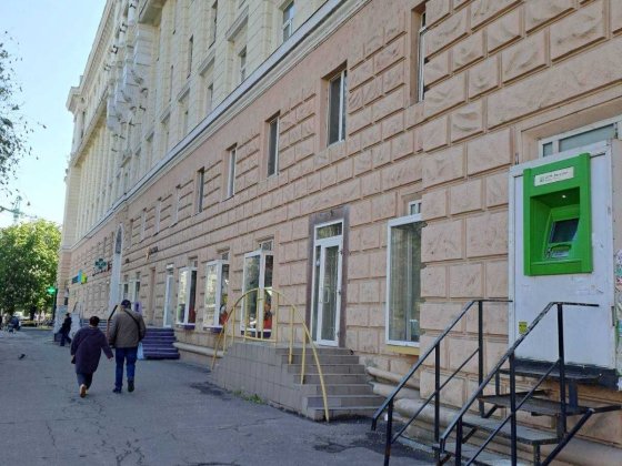 Продам не житлове приміщення на Червоній лінії в Центрі міста Дніпро