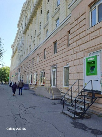 Продам не житлове приміщення на Червоній лінії в Центрі міста - фото 1
