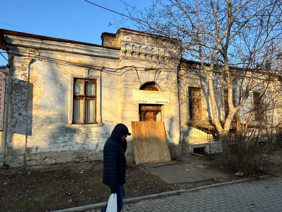 Центр Адмірала Макарова 250 кв.м. фасад ціна 90 тис. у.о. Миколаїв