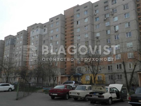 Продаж приміщення ст.м.Оболонь 2хв. площа 80 м.кв Київ