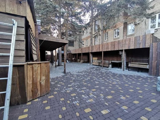 Продаж комплекса будівель в Комунарському районі