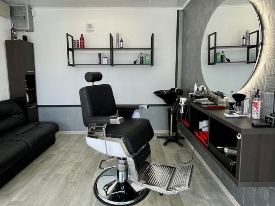 Продам перукарню в центрі Києва Киев