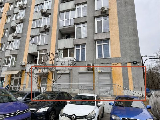Фасадне комерційне приміщення з ремонтом (ЖК Грюнвальд) Київ
