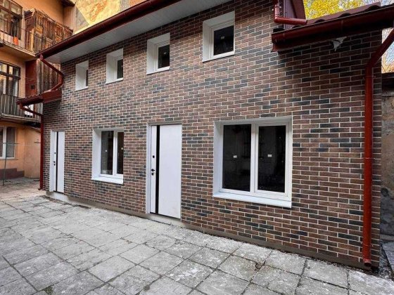 Продаж комерційного приміщення.Центр по вул. Городоцька, 55 Львів