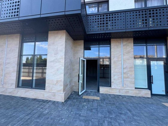 Фасадное Помещение свободной планировки  в новом ЖК на Таирова Одесса