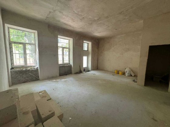 |ком.приміщення,р-н храму св.Анни,48кв.м,фасадний вхід| Львов