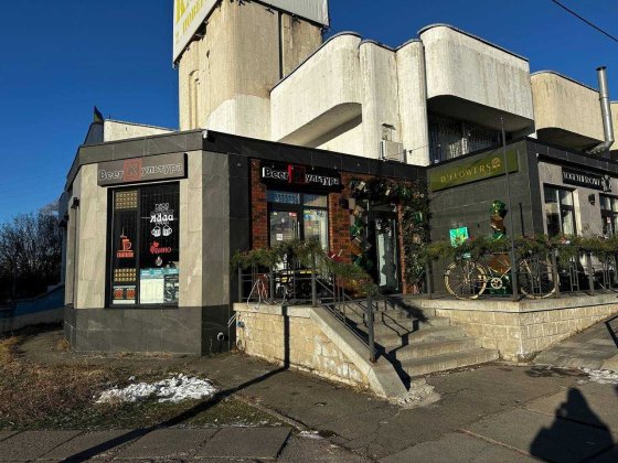 Продаж приміщення з орендарем 41м2, вул. Вікентія Беретті 4 Київ