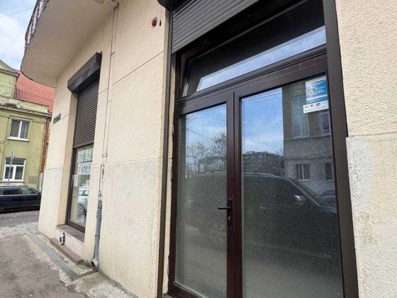 Продаж приміщення вул Тютюнників, ФАСАД Львів