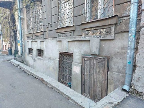 Фасадное помещение под любой вид деятельности возле парка Шевченко! Одесса