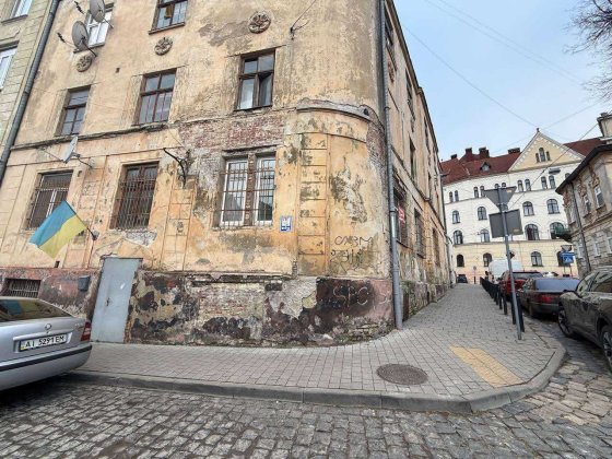 Продаж приміщення по вул. Ужгородська, під клініку, стоматологію, офіс Львов
