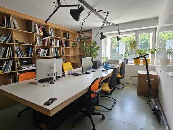 Антоновича,158. Приміщення на 1 поверсі 40кв.м. Житловий фонд. Студія! Киев