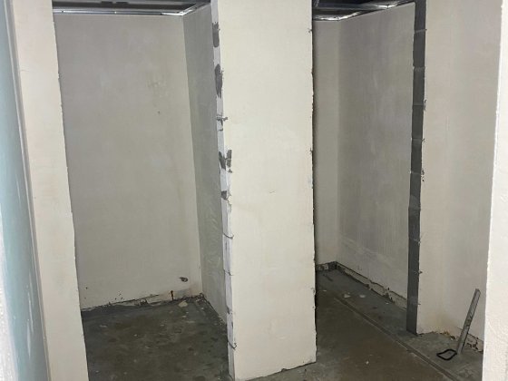 Продам, помещение подвал на Металлургов 1, высота потолков 2.35