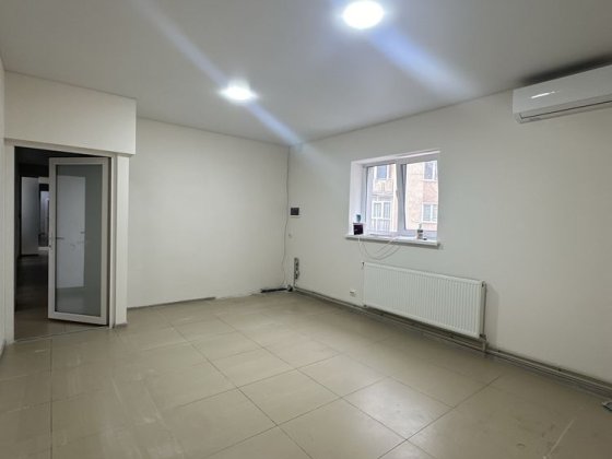 Здається в оренду комерційне приміщення Коломия Коломыя