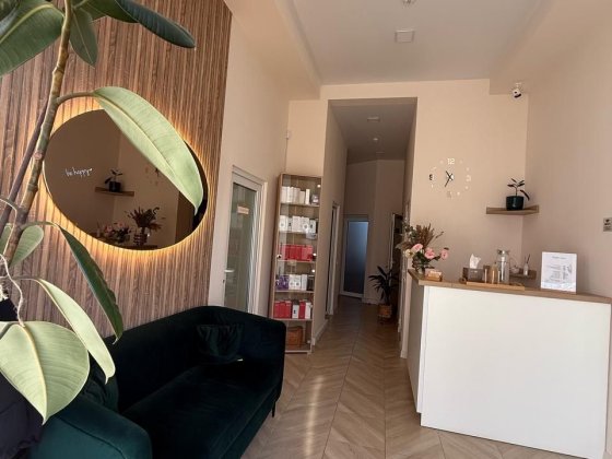 Здається в оренду кабінет стоматолога  в центрі Мукачева Мукачево