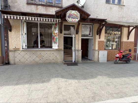 Оренда торгового приміщення Мукачеко старий пасаж Мукачево