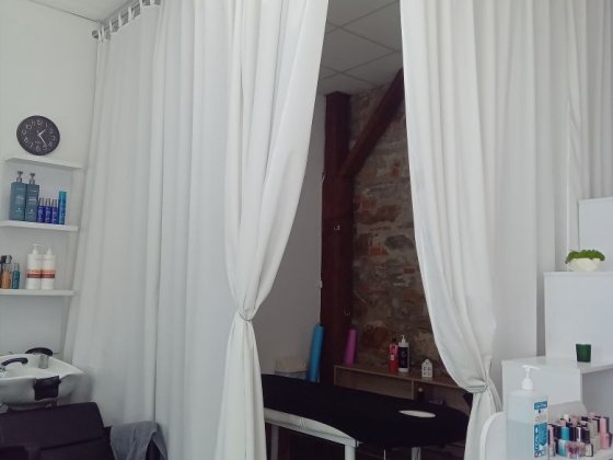 Здам в оренду робоче місце майстру шугарінг або масажист Мукачево