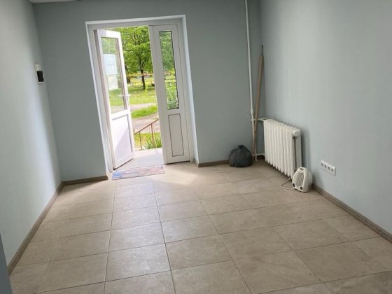 Оренда кабінету , для майстра , можливо для 2 майстрів в бʼюті сфері Звягель