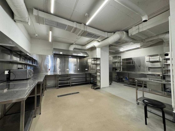 Продаж фасадного комерційного приміщення вул. Тернопільська, 21 Львов