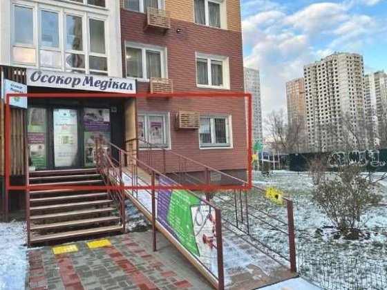 Продаж нежитлового приміщення, фасад Осокорки Київ