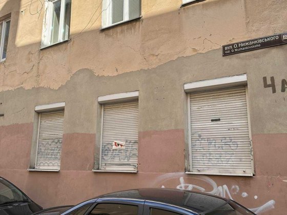 Продаж приміщення в центрі міста, О. Нижанківського, бічна Кн. Романа Львів