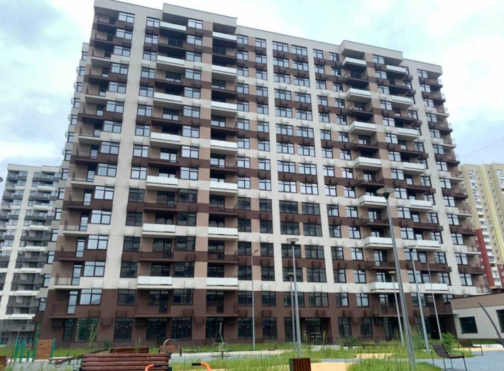 Продаж комерції 37м вул. Генерала Грекова 2 ЖК Варшавський 2 - фото 1