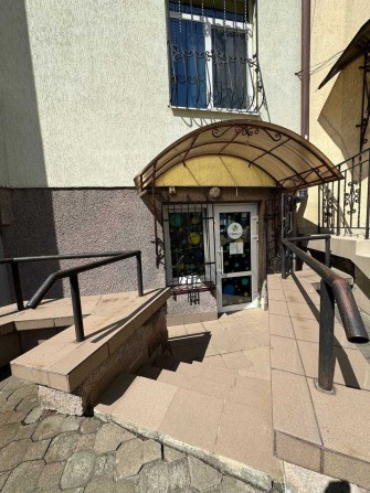 Комерційне 3кім. приміщення в Сихівському Районі, вул. Соняшникова 20 - фото 1