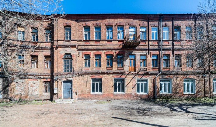 Продаж 3-поверхової будівлі  | Центр. - фото 1