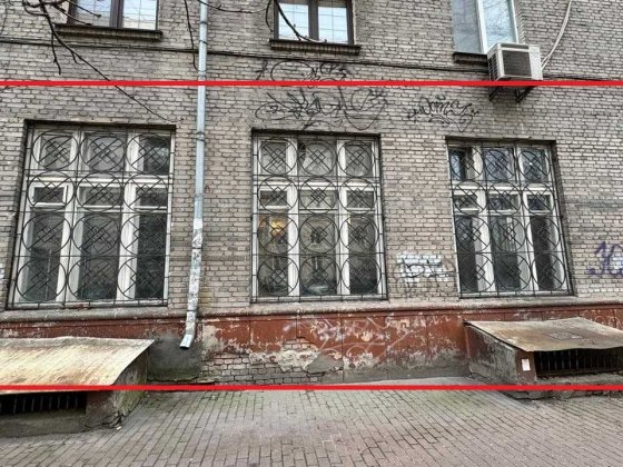 Продаж 64.5 кв.м фасадного приміщення вул.Почайнинська 53/55 Київ