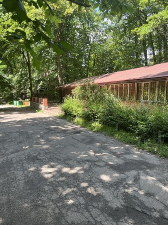 Голосіівський парк. Продаж будівлі, 100 квт електроенергіі. - фото 1